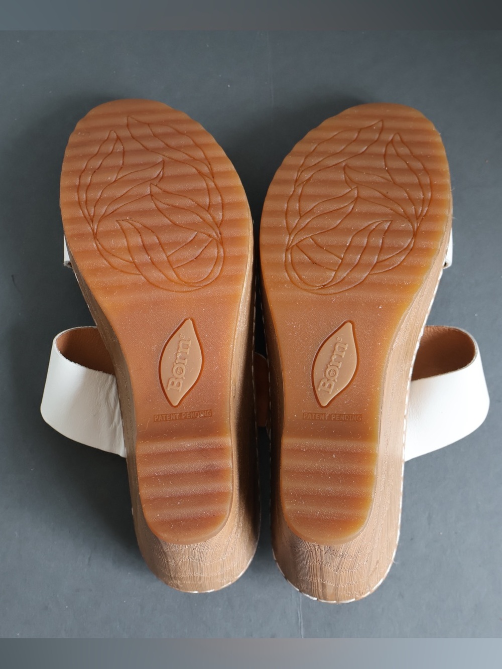 Born Emily White Leather Wedge Sandals Size 8M - Picture 11 of 12